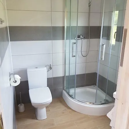 Domek Letniskowy ロッジ Dziwnów